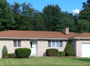 575 Koonce Rd, Hermitage, PA 16148