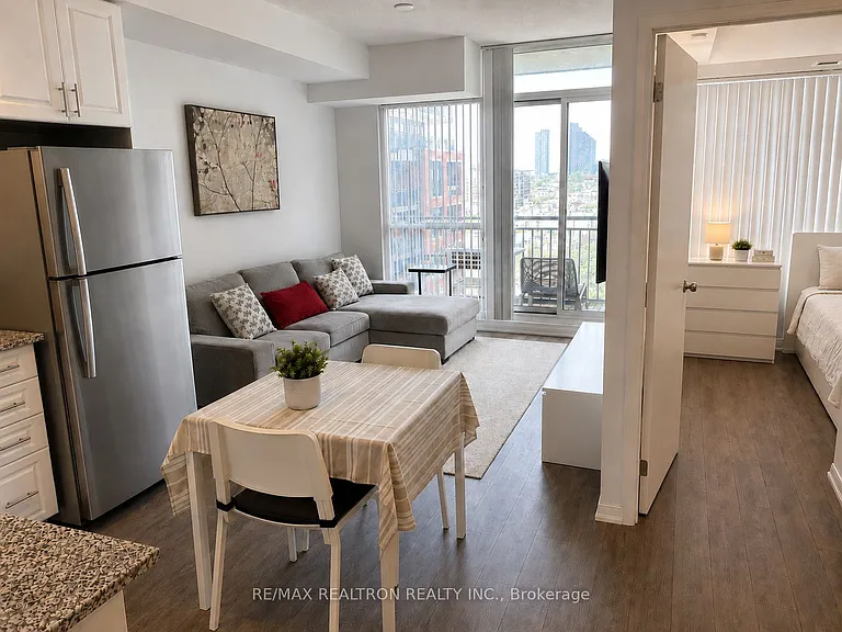 3091 Dufferin St #617 — Photo 5