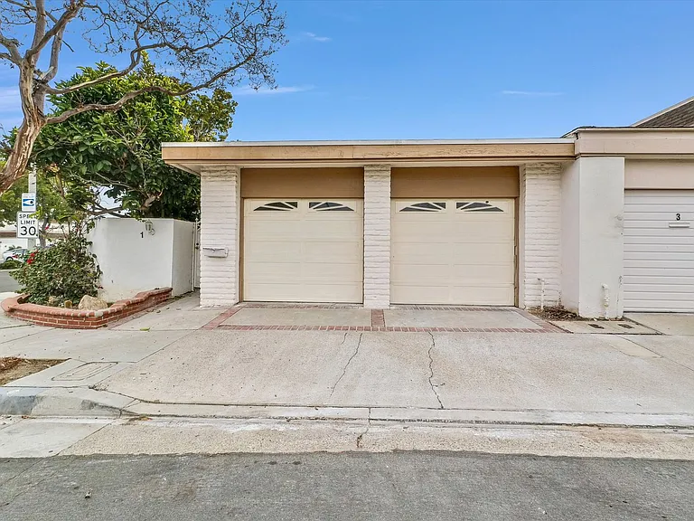 1 Lancewood Way — Photo 35