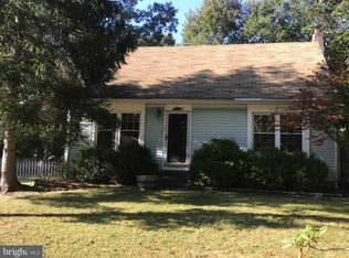 3 Eagle Ct, Sicklerville, NJ 08081