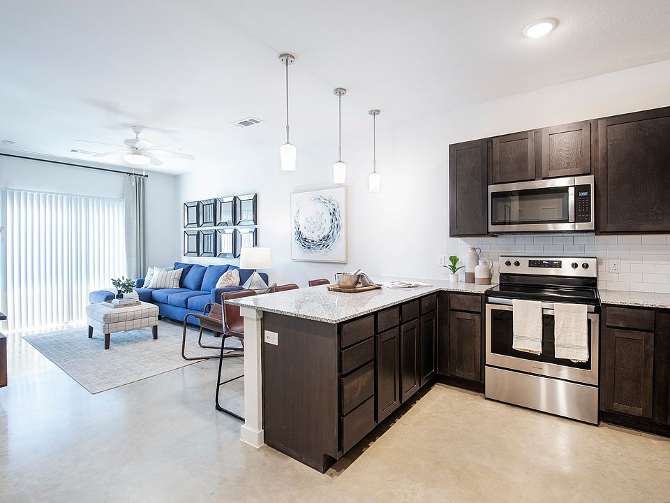 The Ridge at Headwaters 1040 Flathead Dr Dripping Springs, TX