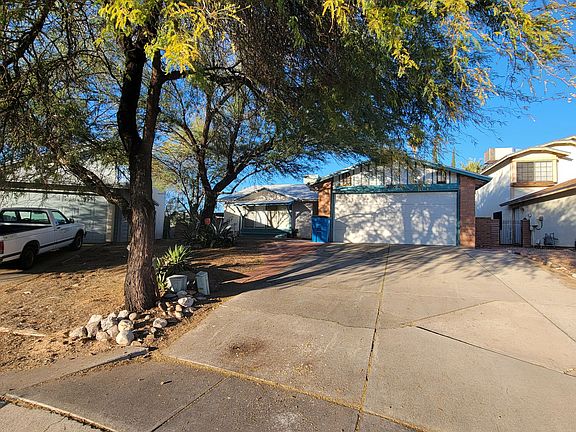 2nd image of 3600 W Butterfly Ln