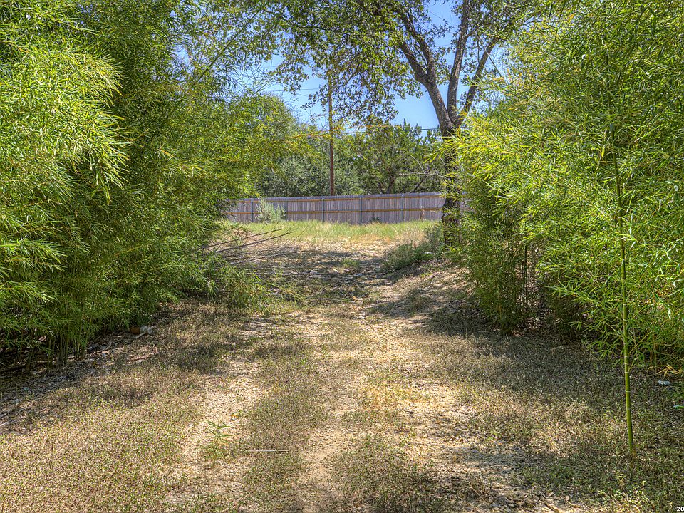 1st image of 355 E Clark LOT 30R