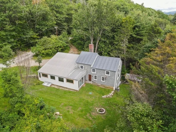 128 Town Pound Road, Campton, NH 03223