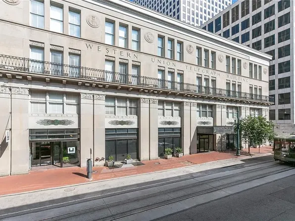 334 Carondelet St APT 209, New Orleans, LA 70130