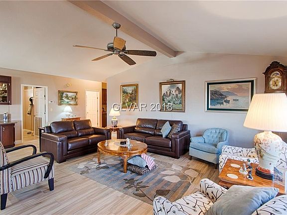3rd image of 498 Lake Erie Ln