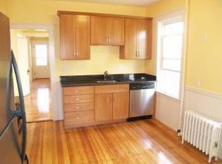 200 Durnell Ave, Roslindale, MA 02131