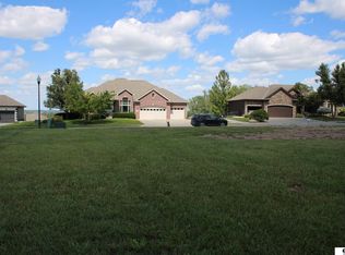 1301 Fairway Cir, Ashland, NE 68003