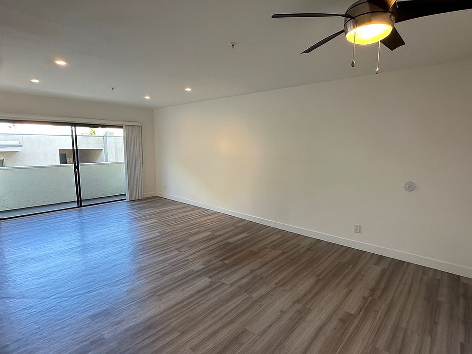 1st image of 1380 Veteran Ave APT 310
