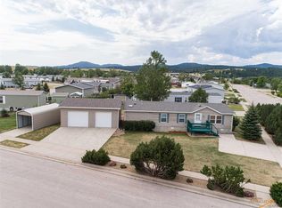 1206 Snowy Peak Ln, Spearfish, SD 57783