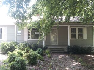 366 Oak Grove Rd, Madisonville, TN 37354