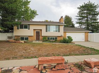 885 E Winter Canyon Way, Sandy, UT 84094