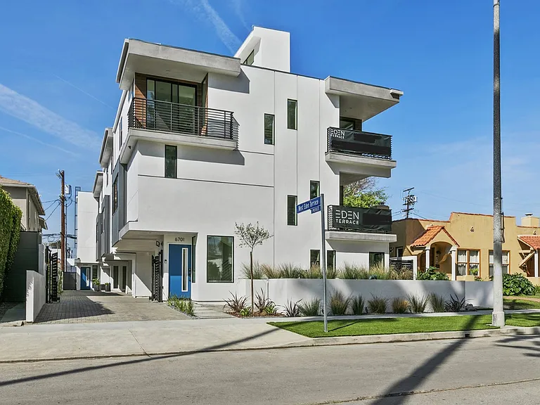 6705 W Eden Ter — Photo 20