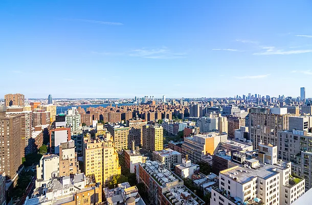 Rented by Mirador Real Estate | media 51