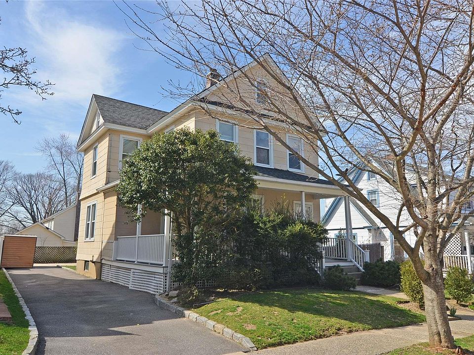 1st image of 28 Herbert Avenue