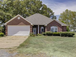 2468 Highway 22, Canton, MS 39046