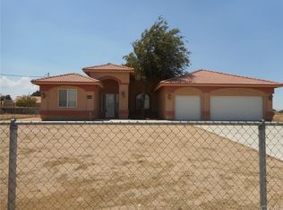 9990 9th Ave, Hesperia, CA 92345