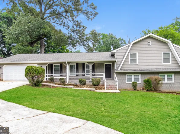 3986 Flakes Mill Rd, Decatur, GA 30034