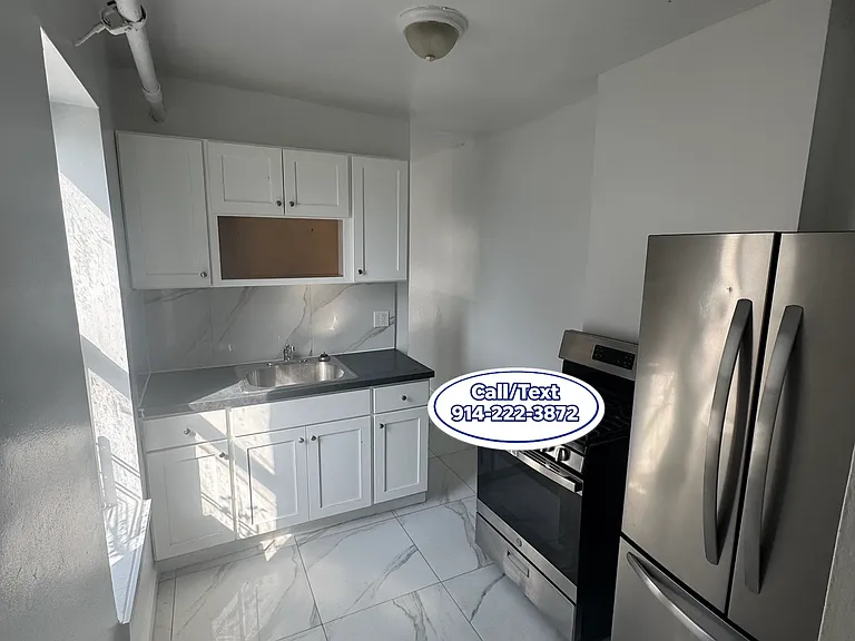 92 Ash St #1R — Photo 3