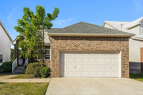 2809 Windcrest Trl Photo 1
