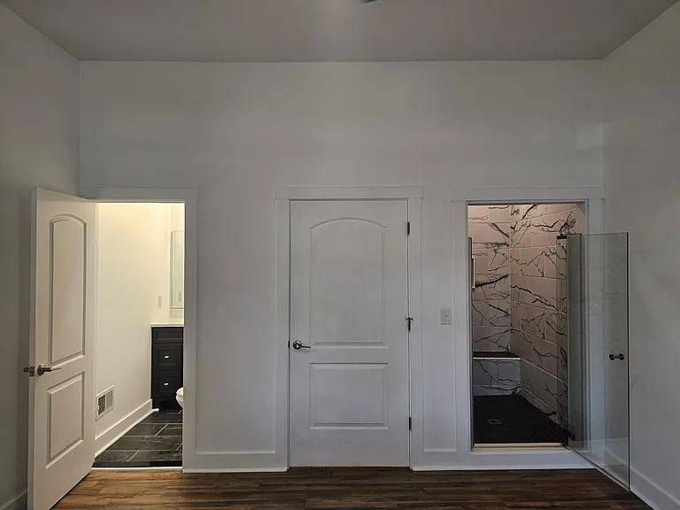 1616 Ellwood Ave #F1 — Photo 6