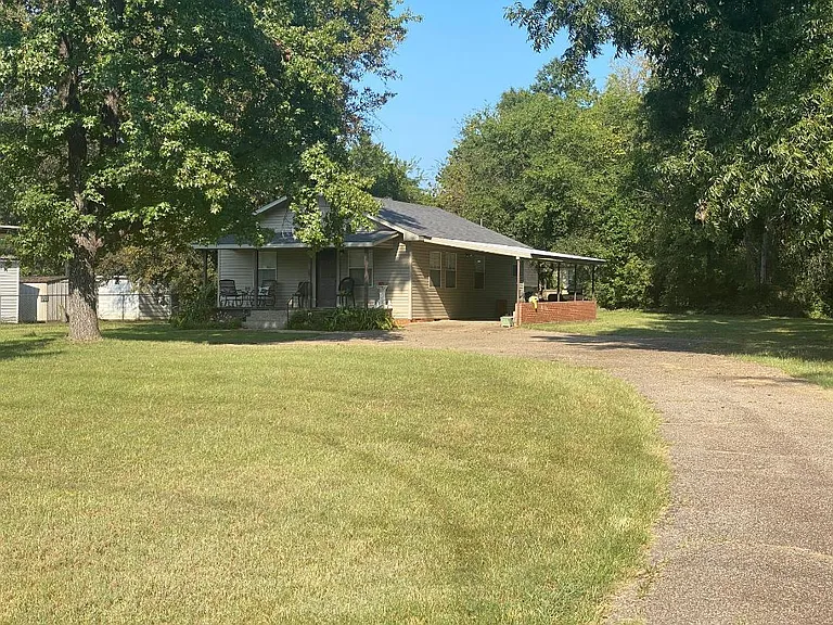 504 Higginbotham Rd — Photo 22