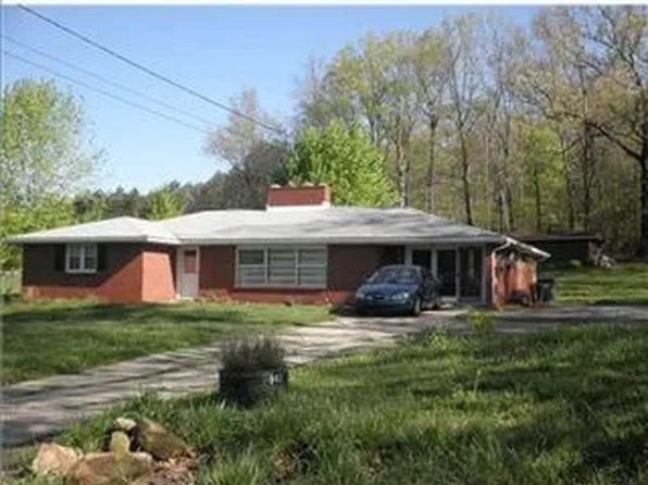 940 Three Degree Rd, Butler, PA 16002