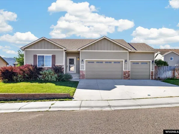 751 W 59th St, Casper, WY 82601