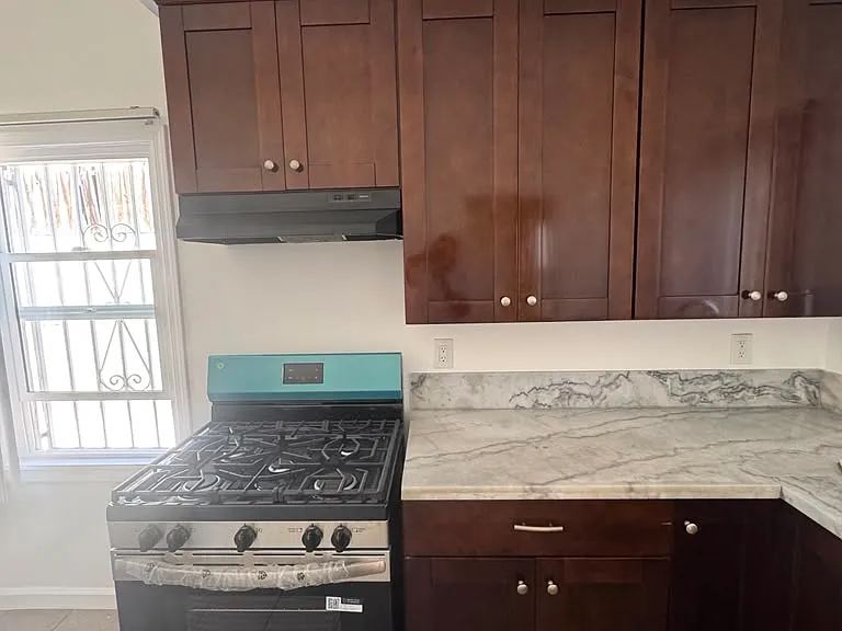 324 S Rampart Blvd #208 — Photo 7