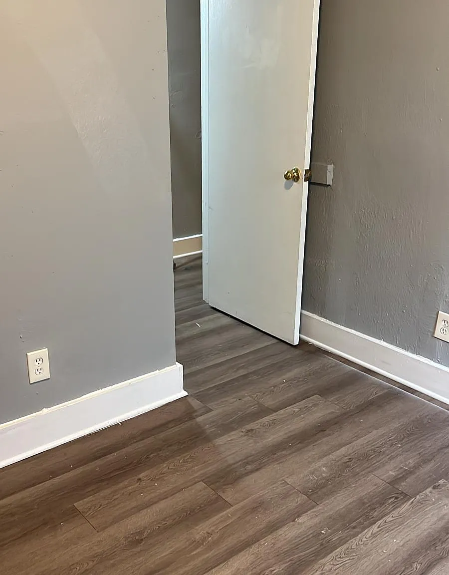 2 bed, 700 sqft, $600 — Photo 4