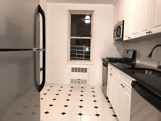 Rented by S&S Ocean Bay Properties | media 6