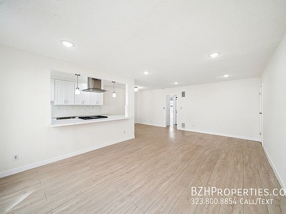 2nd image of 1039 N Harper Ave APT 3