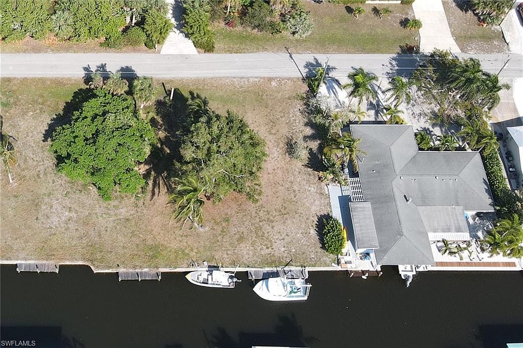 16185 Buccaneer St, Bokeelia, FL 33922 Zillow