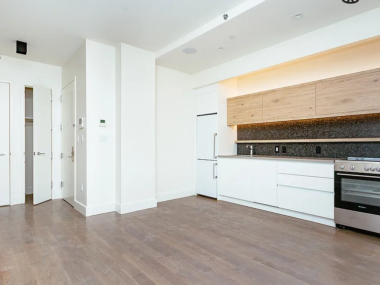 1068 Fulton St #7E — Photo 10