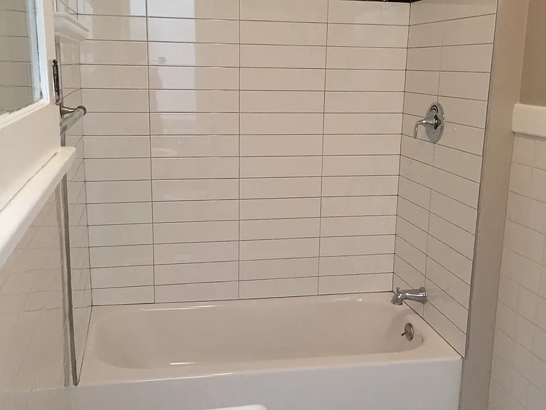1400 N Detroit St #6 — Photo 16