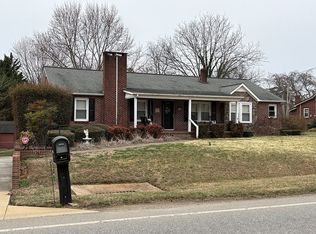 907 Sparta Rd, North Wilkesboro, NC 28659