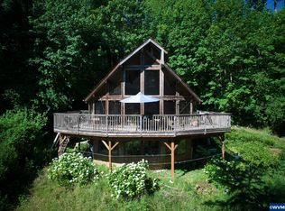 18596 Prairie View Dr, Alsea, OR 97324