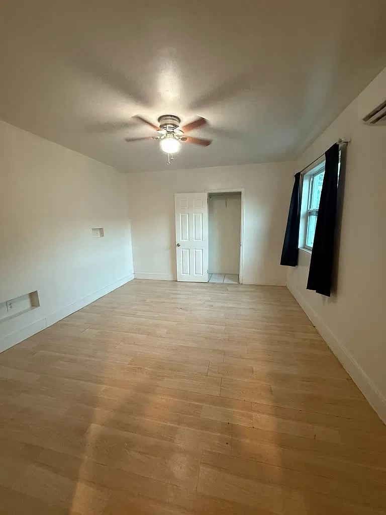 2 bed, $1,790 — Photo 4