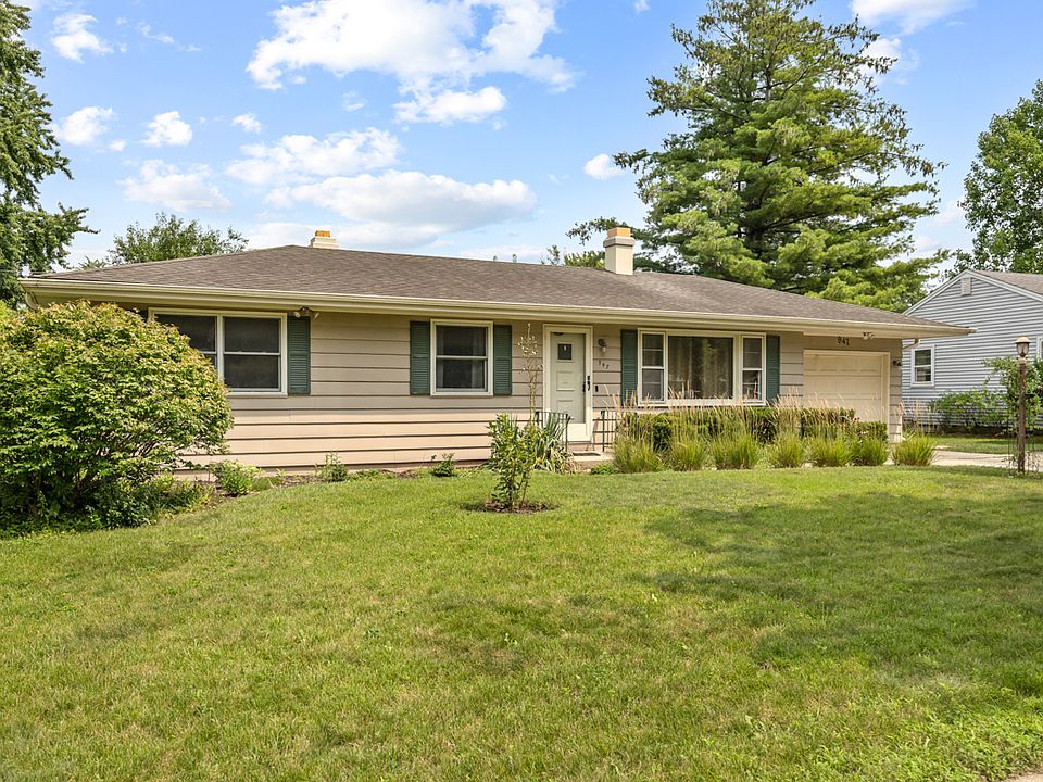 1st image of 947 Diane Ave