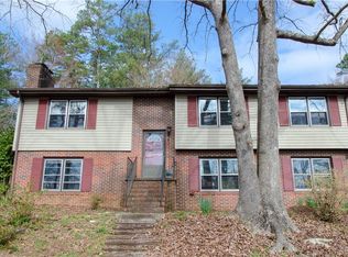 101 Veranda Ct, Seneca, SC 29672