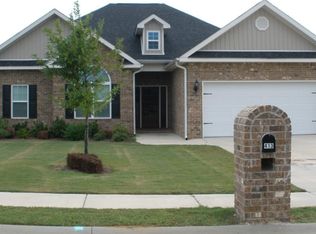 413 Green Island Rd, Bonaire, GA 31005