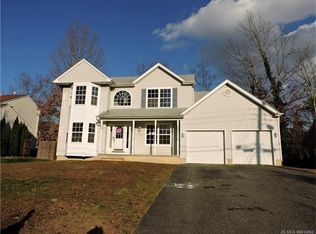 108 Gunwale Rd, Manahawkin, NJ 08050