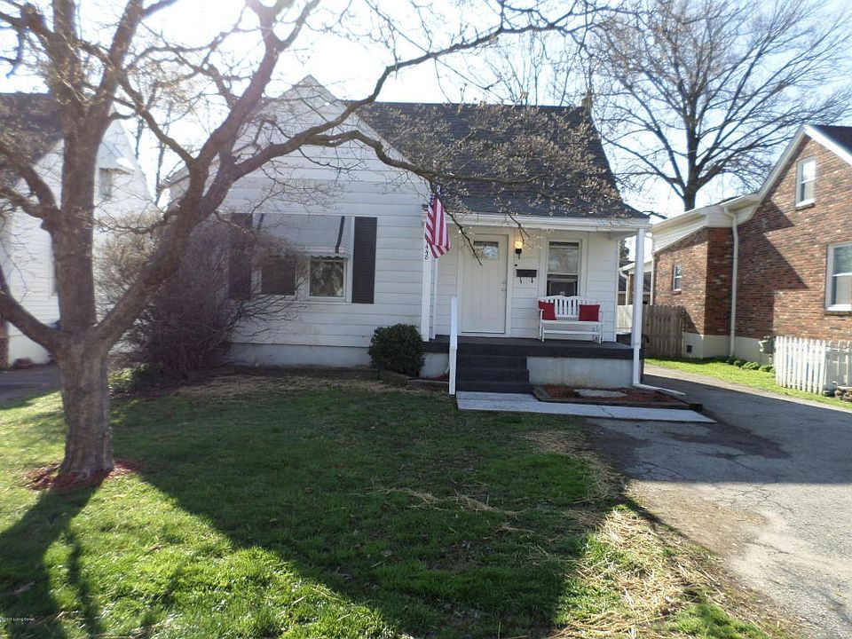 1448 Indiana Ave Pictures 001.JPG