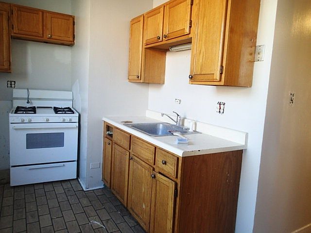 1st image of 1511 N Saint Louis Ave #1
