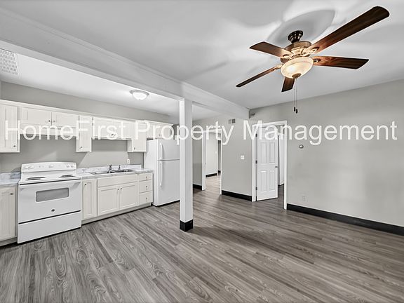 2nd image of 105 Meadowlark Dr Unit C