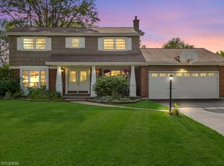 6542 S Stough St, Willowbrook, IL 60527