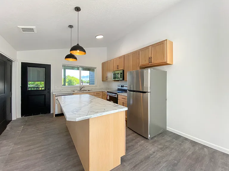 2120 South Ave W #304 — Photo 4