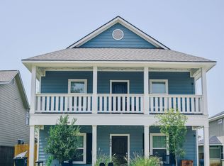 804 Fairview, College, TX 77840