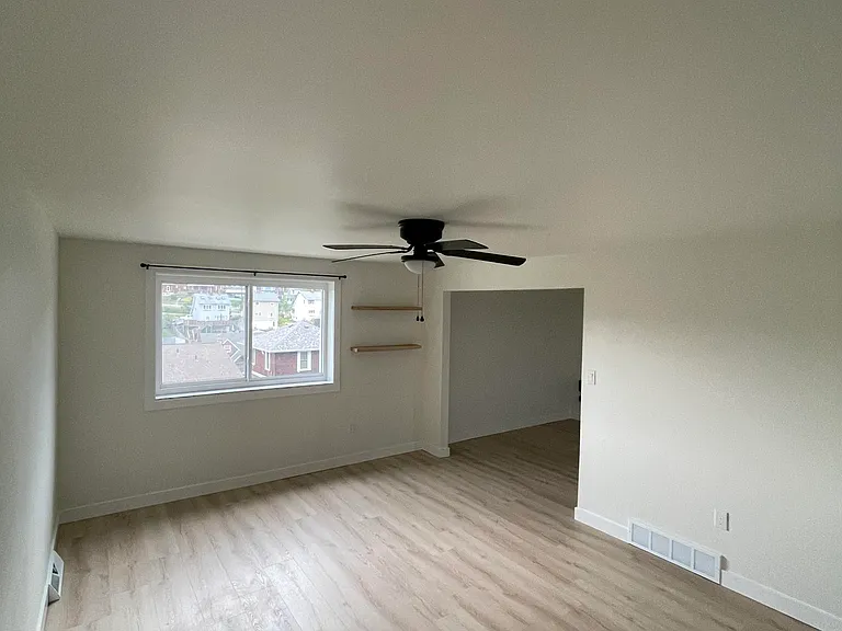 3627 Cambria St #1 — Photo 4
