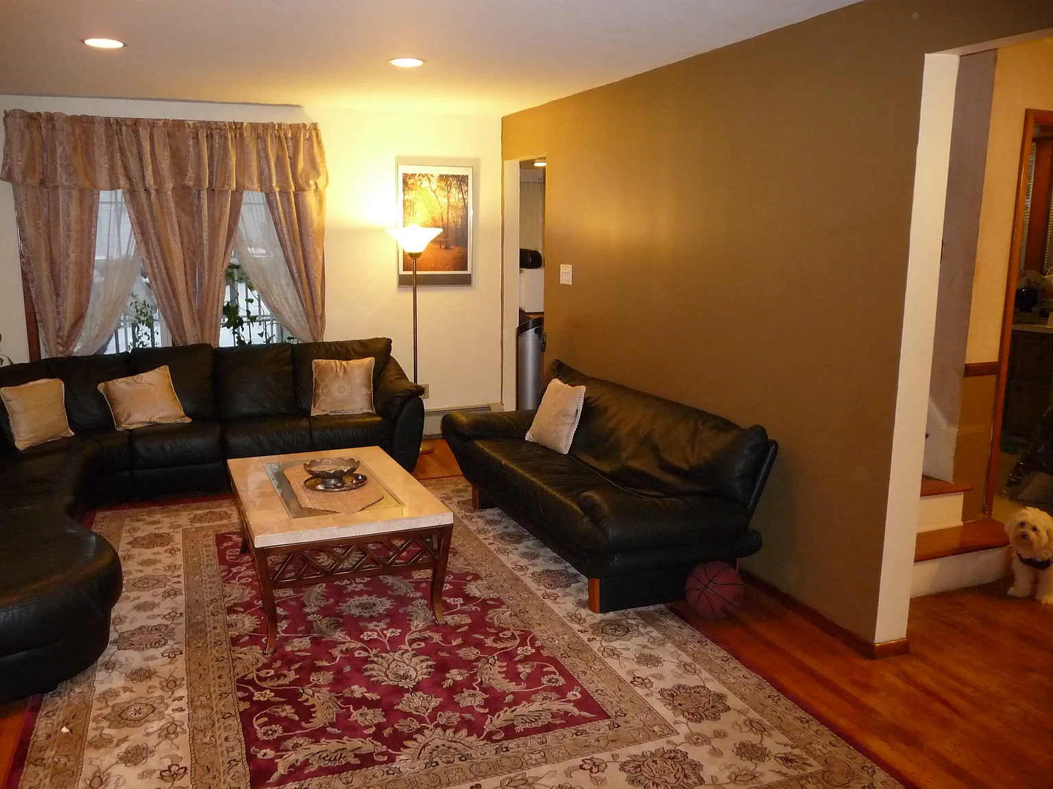 4 bed, 1750 sqft, $4,000 — Photo 3